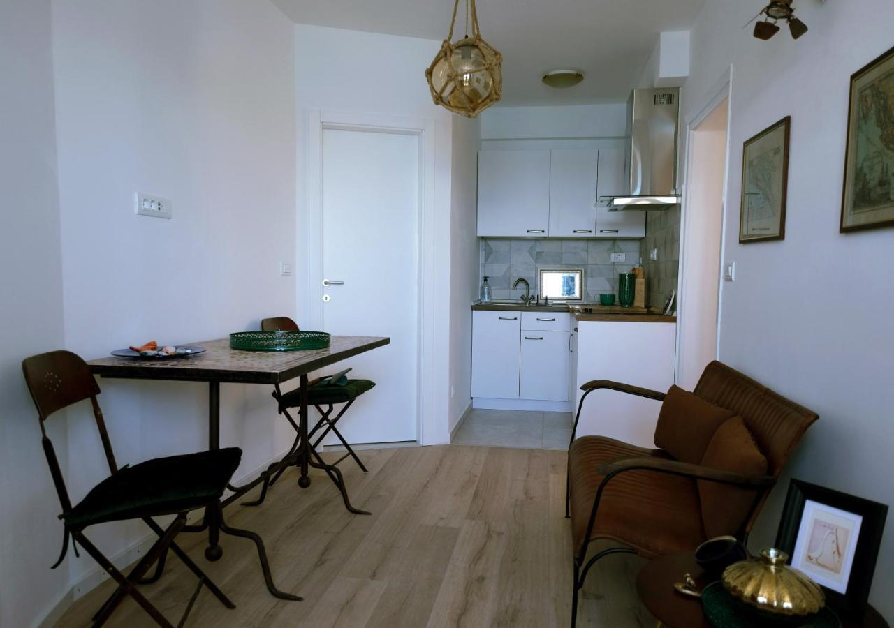 Seaview Apartment Tribalj Εξωτερικό φωτογραφία